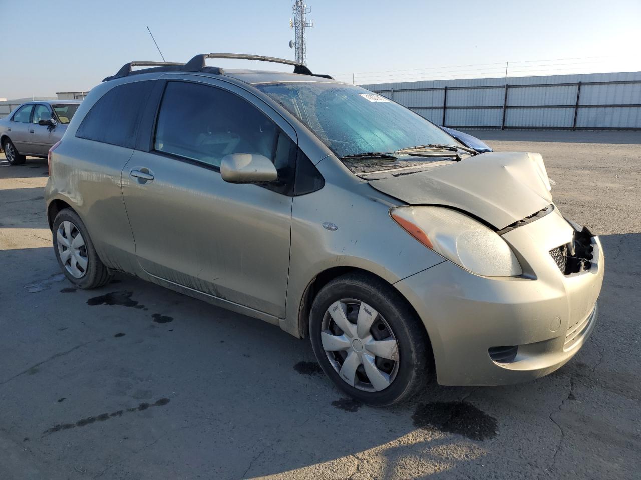 2008 Toyota Yaris VIN JTDJT923185177551 Copart auction photo, front end damage thumbnail 4