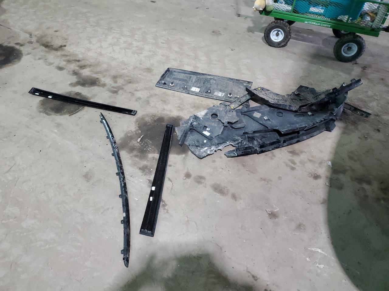2020 Land Rover Range Rover VIN SALYK2EX4LA242537 Copart auction photo, rollover damage thumbnail 13