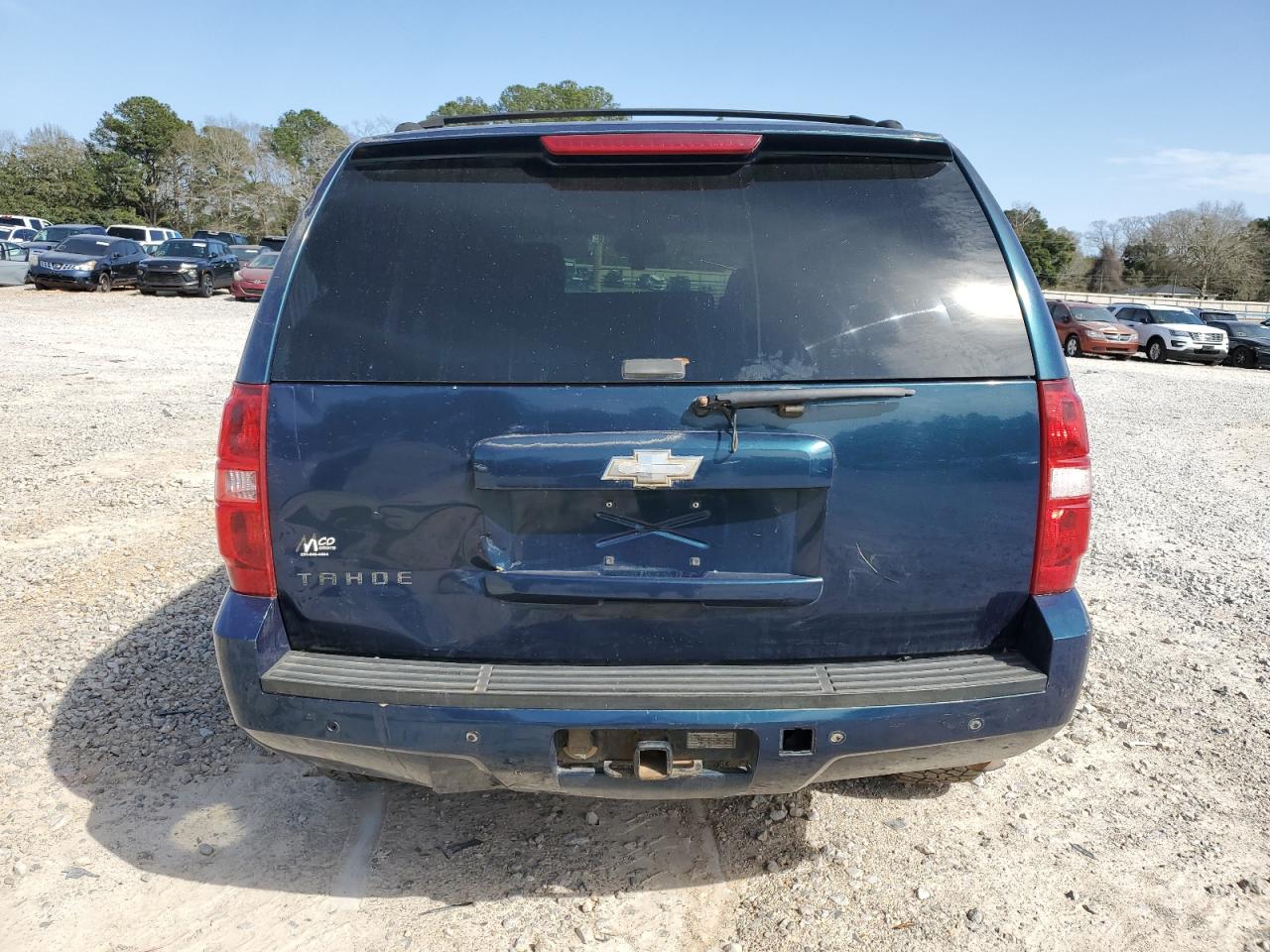 2007 Chevrolet Tahoe VIN 1GNFK13007J135545 Copart auction photo, front end / all over damage thumbnail 6