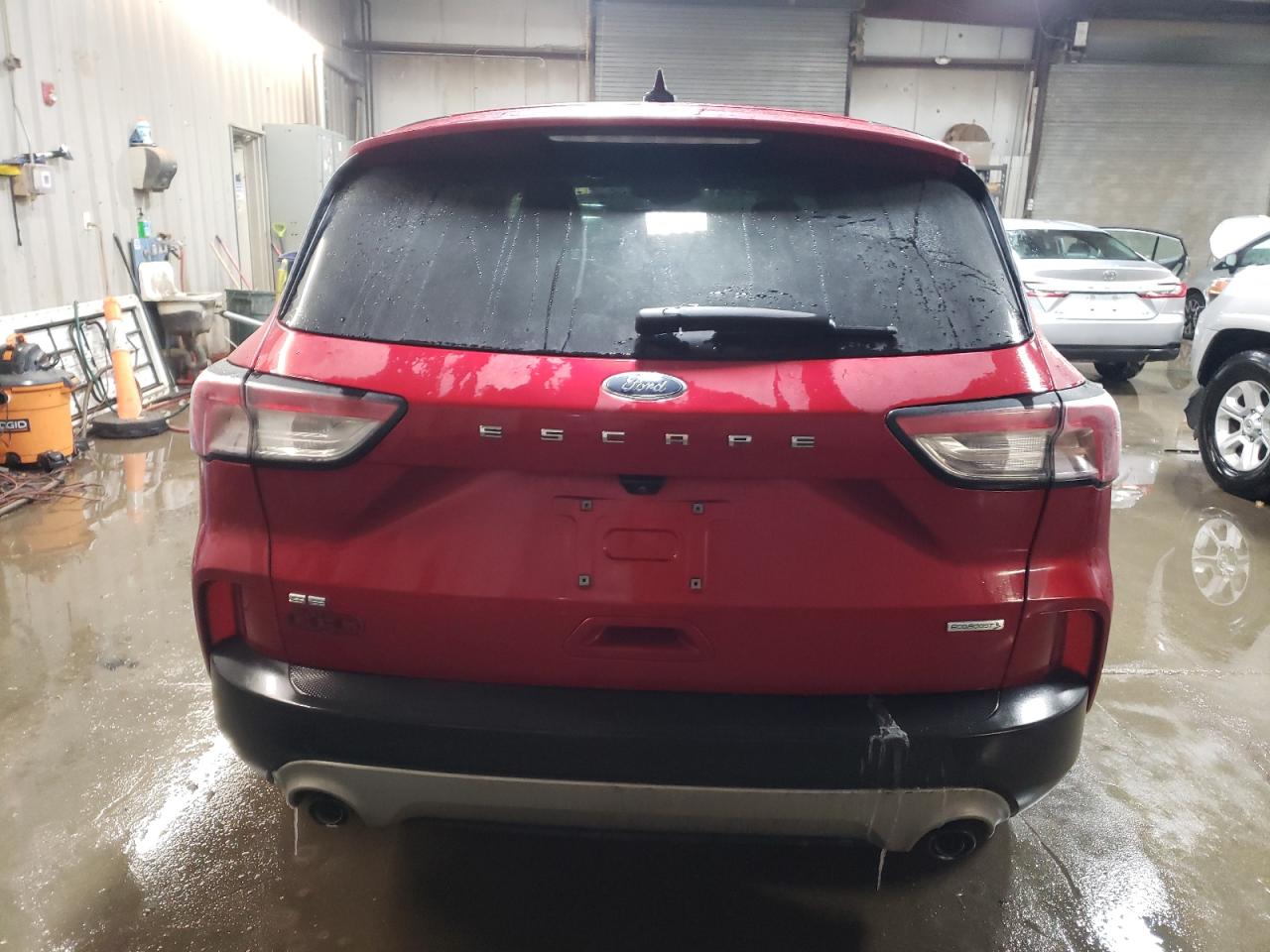 2020 Ford Escape VIN 1FMCU0G60LUA55567 Copart auction photo, front end damage thumbnail 6