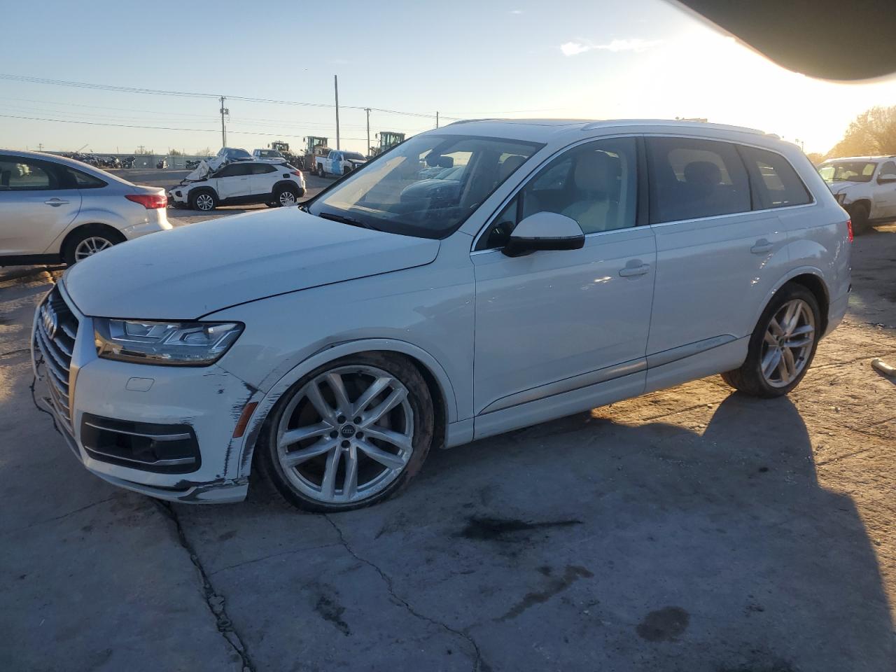 2018 Audi Q7 VIN WA1VAAF72JD017934