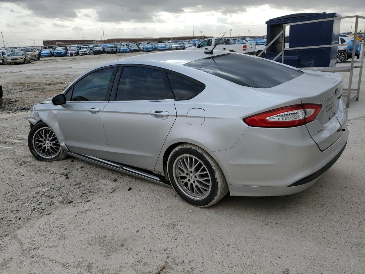 2013 Ford Fusion VIN 3FA6P0HR6DR256745 Copart auction photo, front end / undercarriage damage thumbnail 2