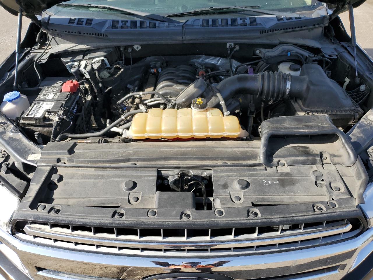 2019 Ford F-150 VIN 1FTEW1E53KKC71723 Copart auction photo, normal wear / minor dent/scratches damage thumbnail 11