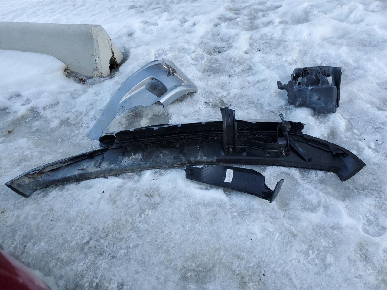 2020 RAM 1500 VIN 3C6RR7KT5LG312285 Copart auction photo, vandalism / front end damage thumbnail 12