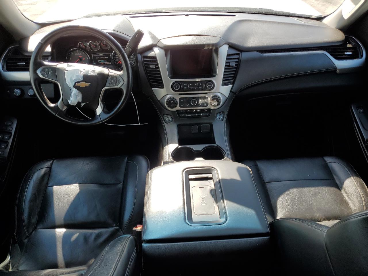 2015 Chevrolet Tahoe VIN 1GNSKBKC5FR562610 Copart auction photo, front end damage thumbnail 8