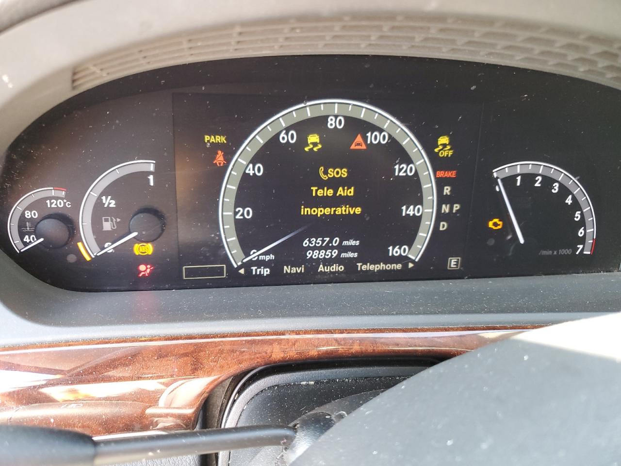 2011 Mercedes-Benz S-klasse VIN WDDNG8GB9BA362922 Copart auction photo, burn - engine damage thumbnail 9