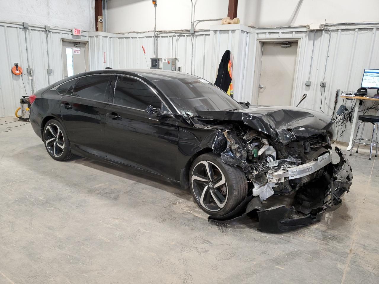 2019 Honda Accord VIN 1HGCV1F34KA084196 Copart auction photo, front end damage thumbnail 4