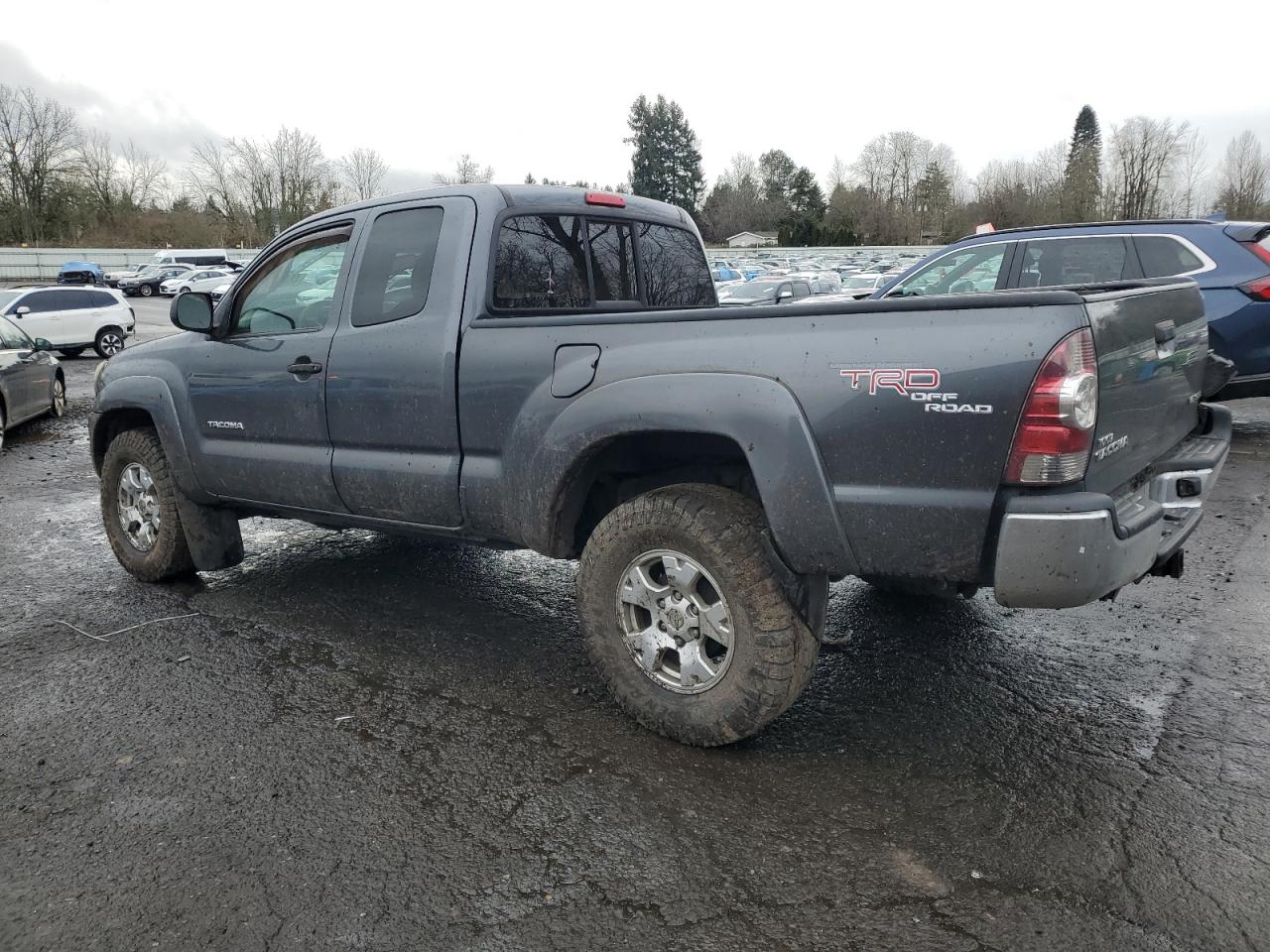 2010 Toyota Tacoma VIN 5TEUU4EN9AZ673582 Copart auction photo, front end / side damage thumbnail 2