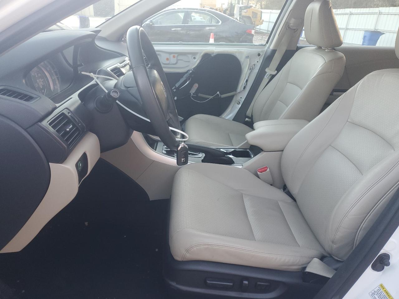 2014 Honda Accord VIN 1HGCR3F88EA041089 Copart auction photo, front end / side damage thumbnail 7