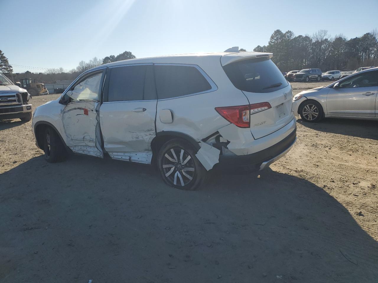 2019 Honda Pilot VIN 5FNYF5H53KB008600 Copart auction photo, all over damage thumbnail 2