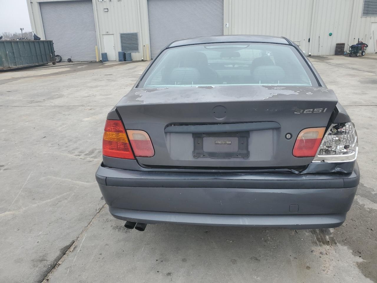 2002 BMW 3er VIN WBAET37472NG79214 Copart auction photo, all over damage thumbnail 6