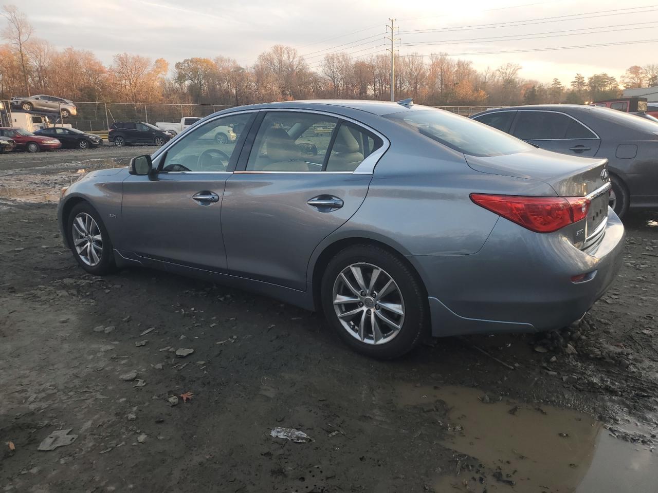 2016 Infiniti Q50 VIN JN1EV7AR0GM342020 Copart auction photo, minor dent/scratches damage thumbnail 2