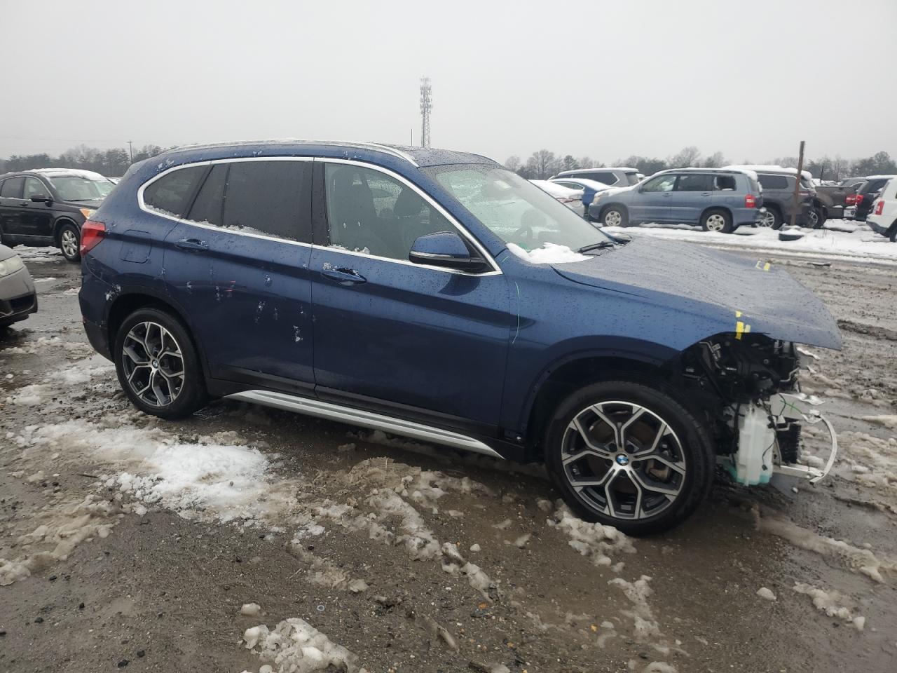 2021 BMW X1 VIN WBXJG9C06M5U05887 Copart auction photo, front end / minor dent/scratches damage thumbnail 4