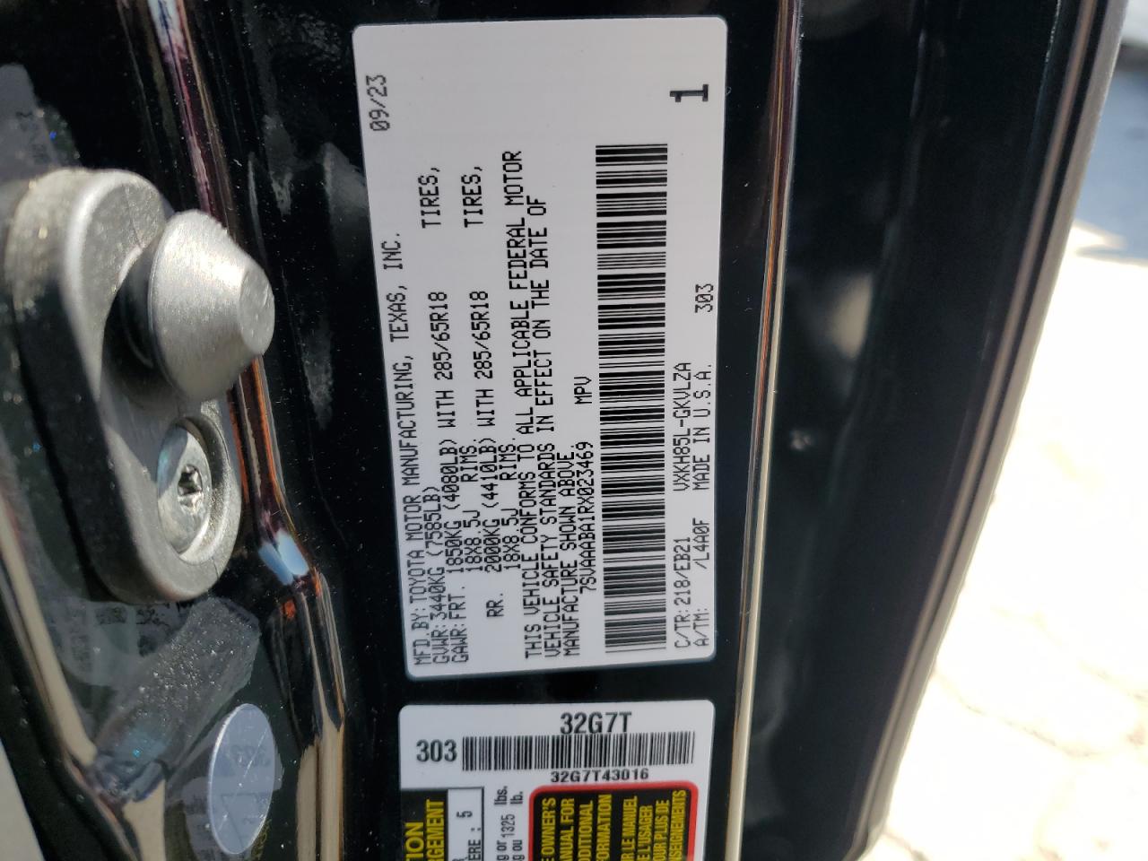 2024 Toyota Sequoia VIN 7SVAAABA1RX023469 Copart auction photo, front end damage thumbnail 13