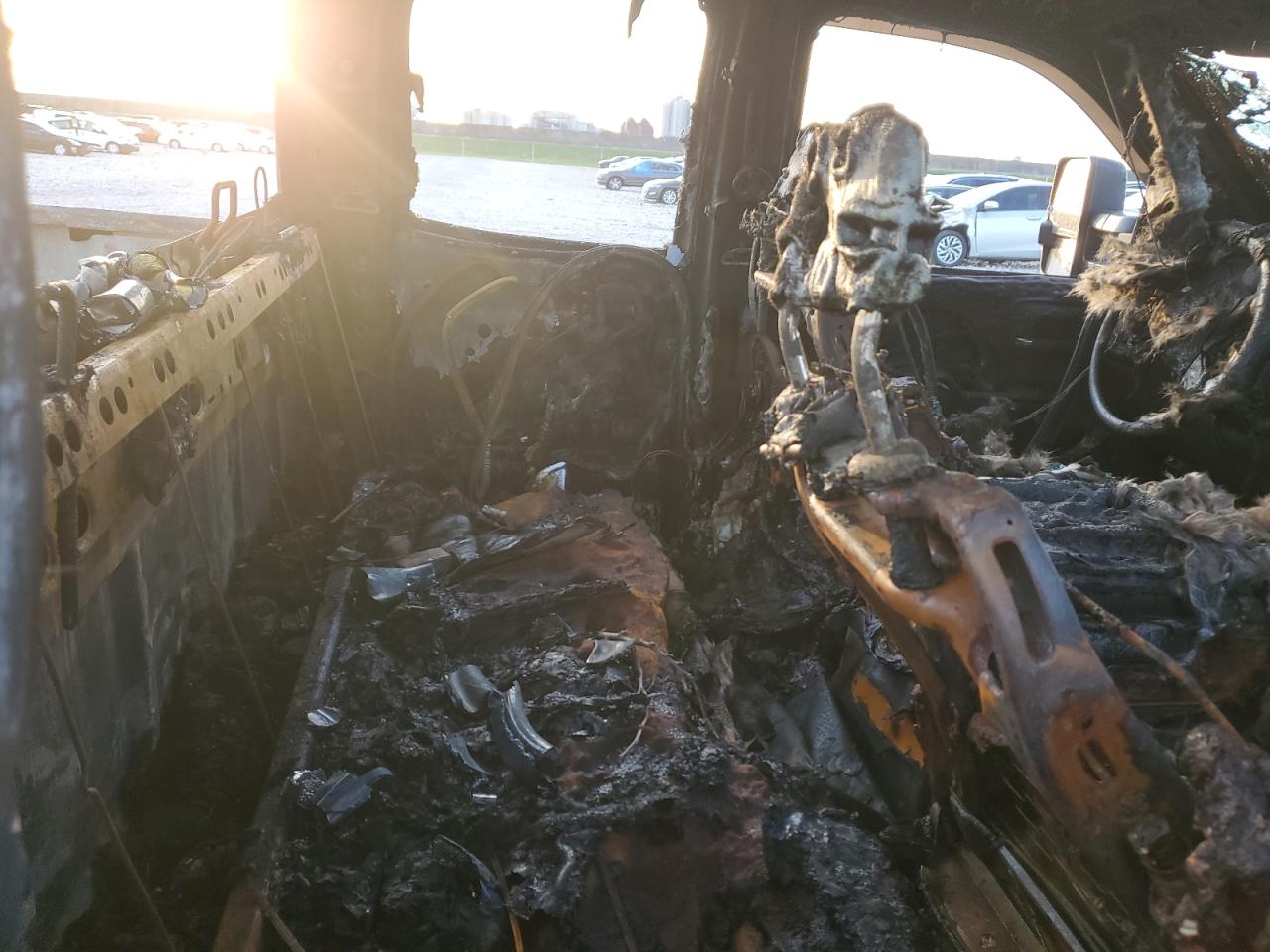 2016 Chevrolet Silverado VIN 1GCRCPEC1GZ294024 Copart auction photo, burn damage thumbnail 10