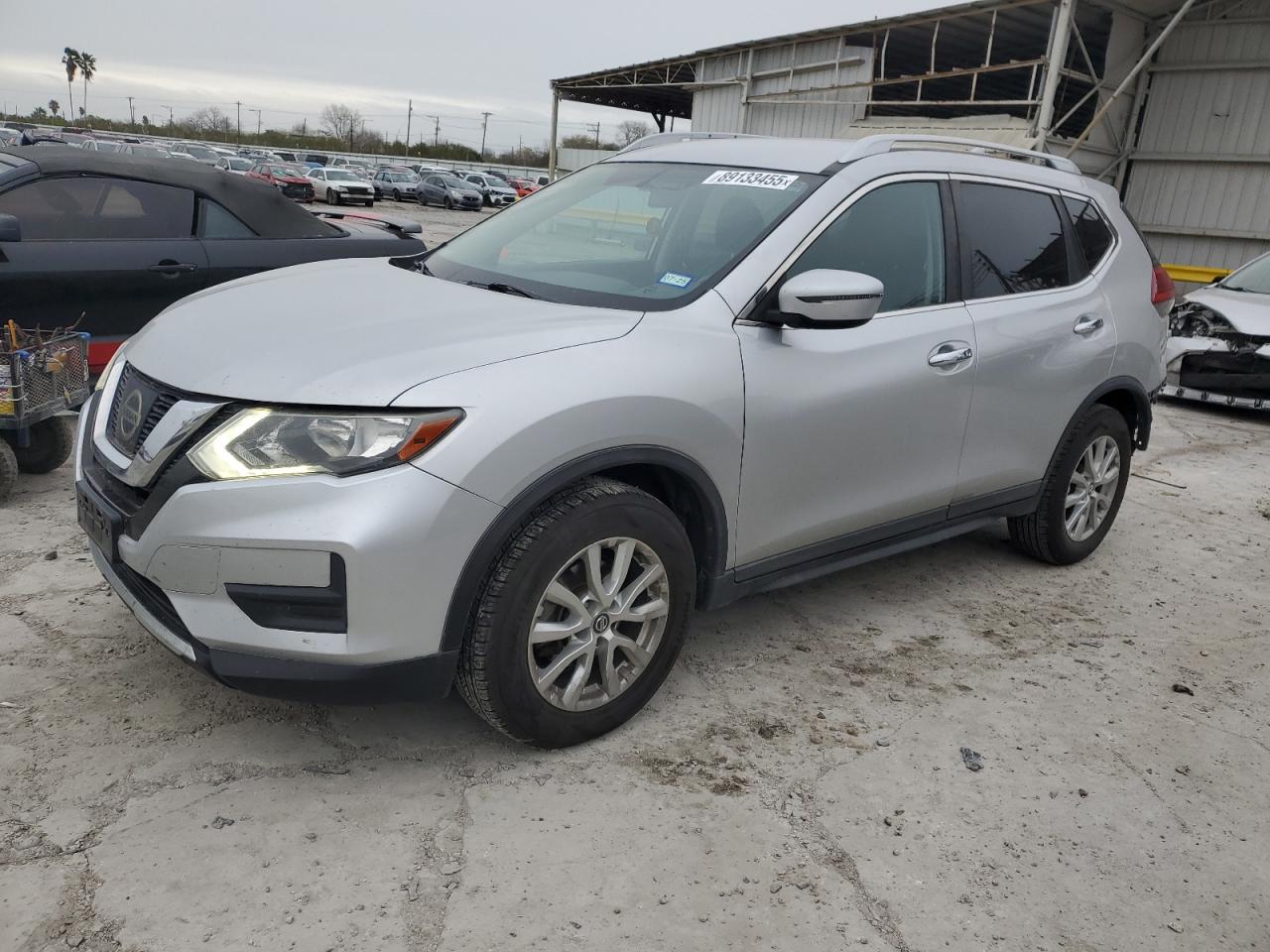 2017 Nissan Rogue VIN JN8AT2MT1HW152488