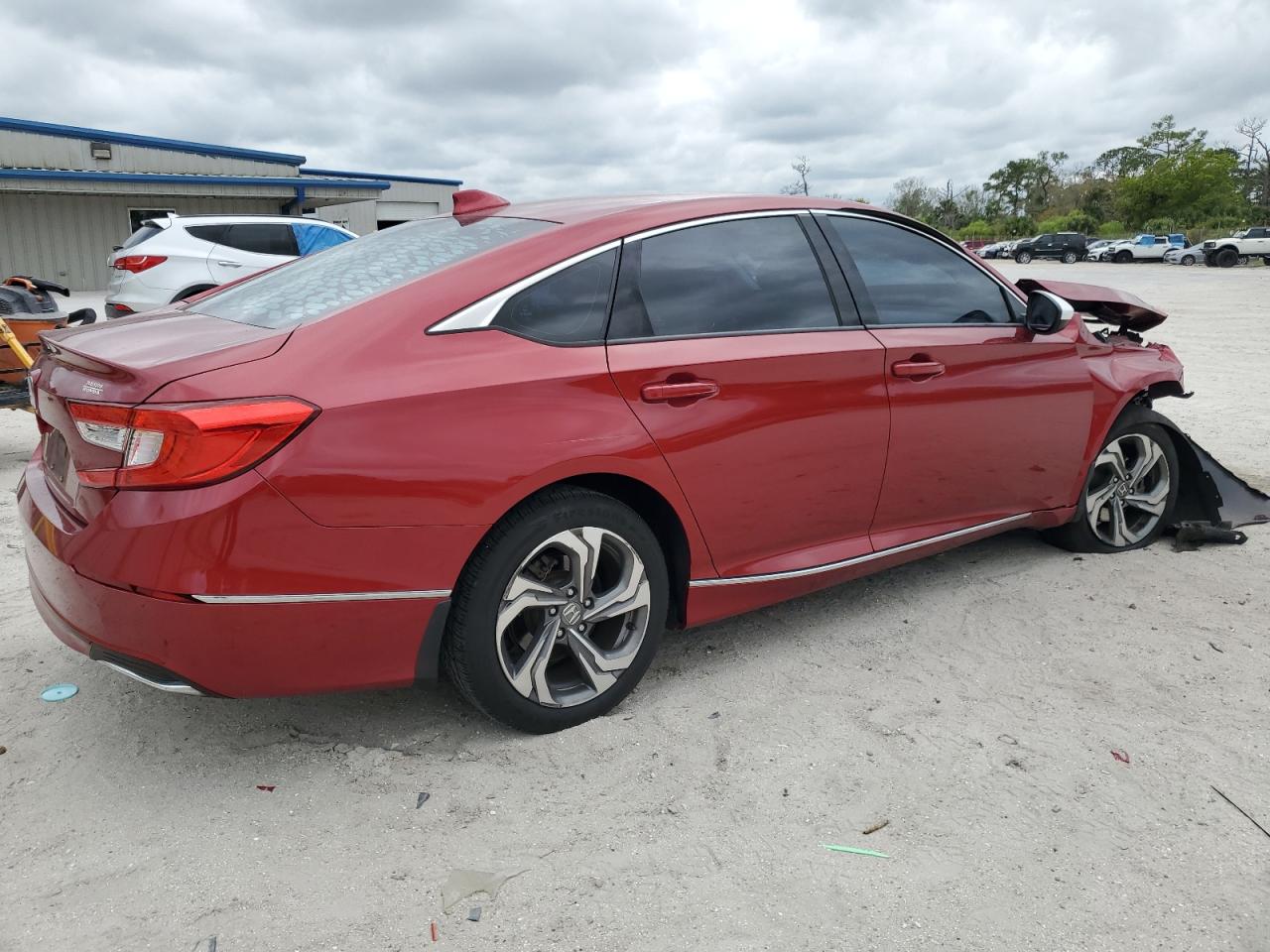 2019 Honda Accord VIN 1HGCV1F57KA091600 Copart auction photo, front end / minor dent/scratches damage thumbnail 3