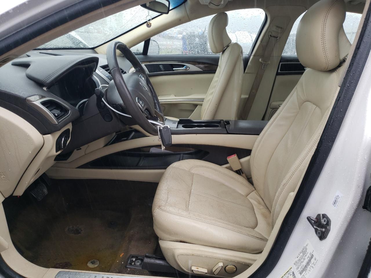 2013 Lincoln MKZ VIN 3LN6L2GK1DR825227 Copart auction photo, all over damage thumbnail 7