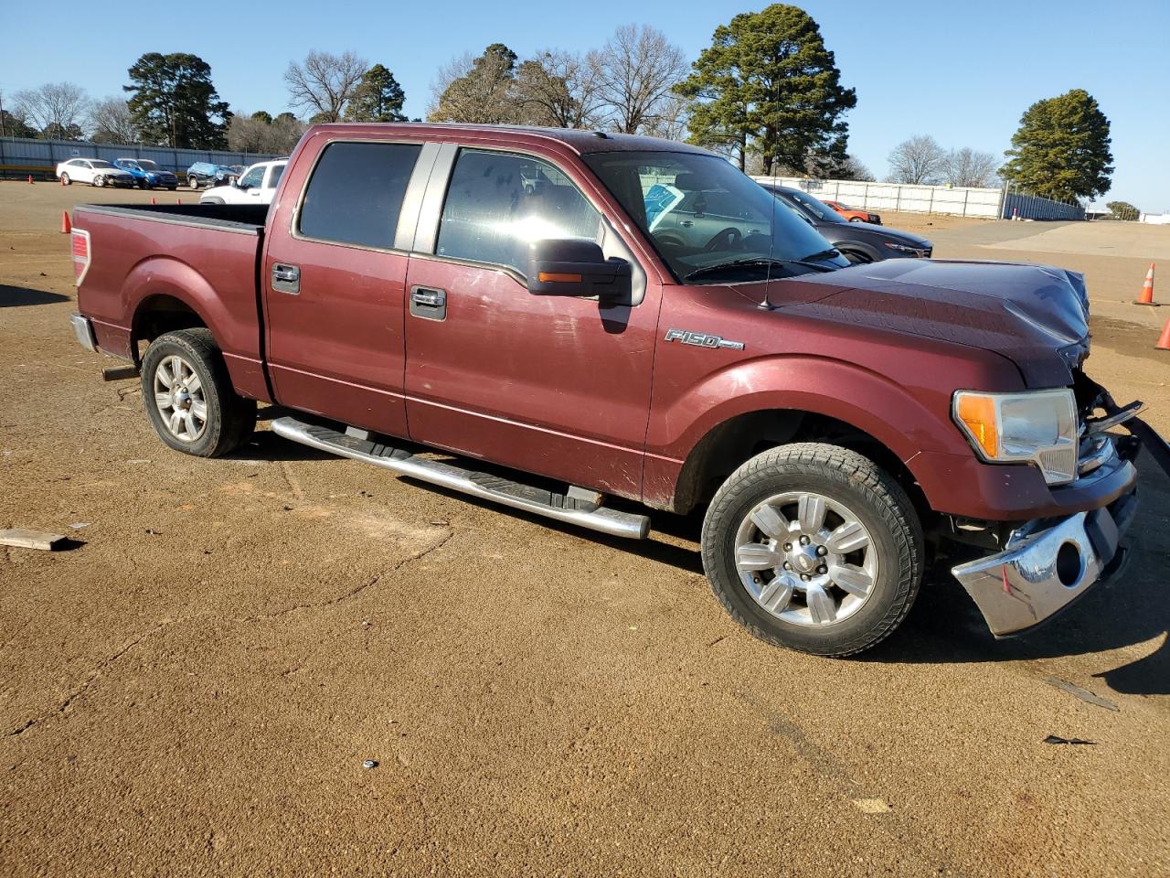 2010 Ford F-150 VIN 1FTEW1C84AFA98959 Copart auction photo, front end damage thumbnail 4