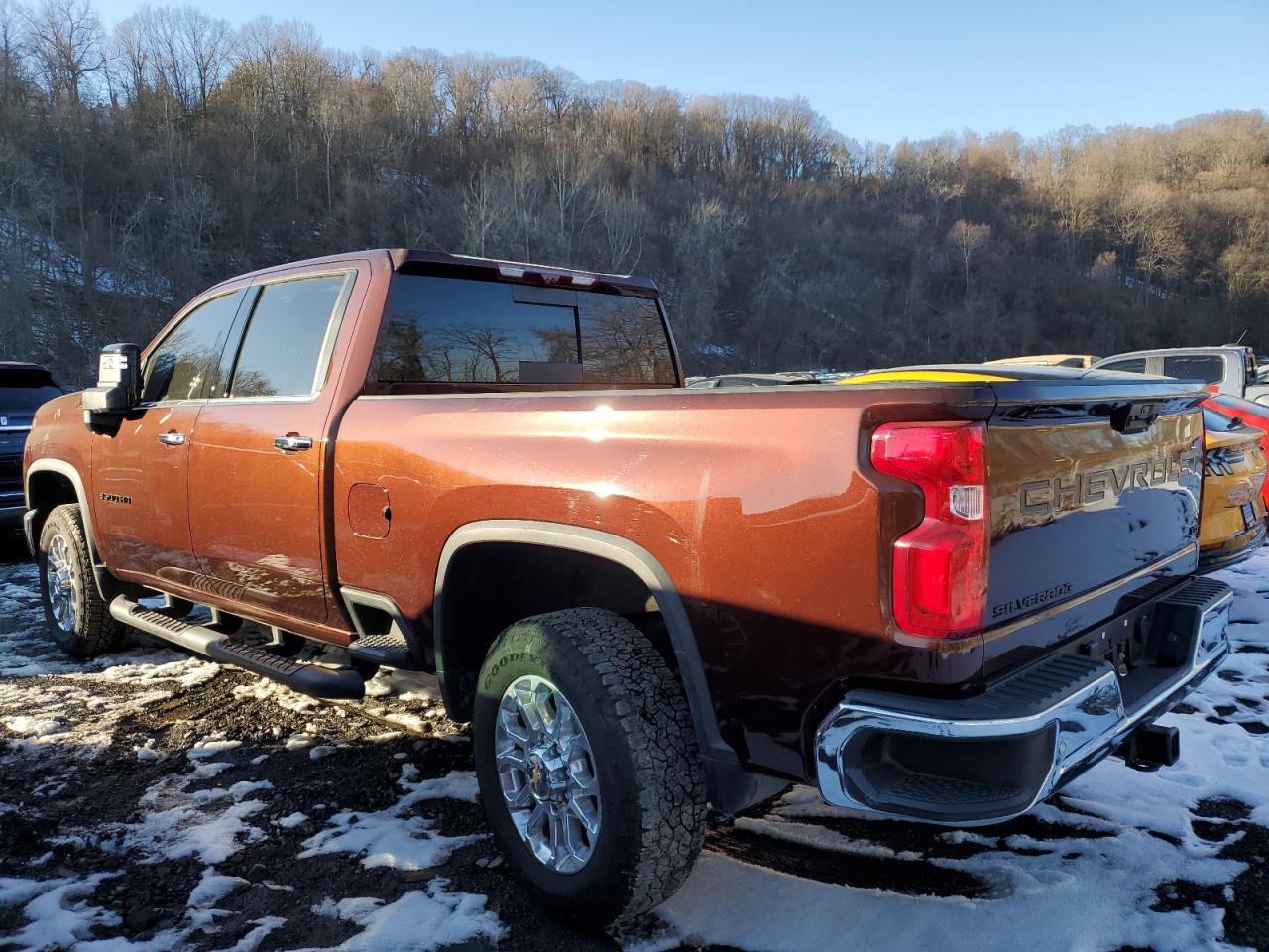 2024 Chevrolet Silverado VIN 1GC4YUEYXRF318878 Copart auction photo, side damage thumbnail 2