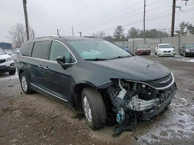 2020 Chrysler Pacifica VIN 2C4RC1BG3LR276987 Copart auction photo, front end / side damage thumbnail 11