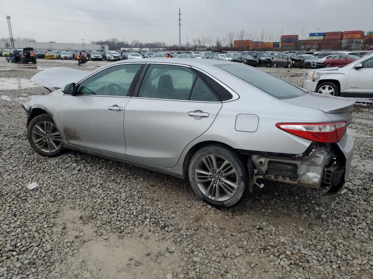 2015 Toyota Camry VIN 4T1BF1FK3FU985087 Copart auction photo, all over damage thumbnail 2