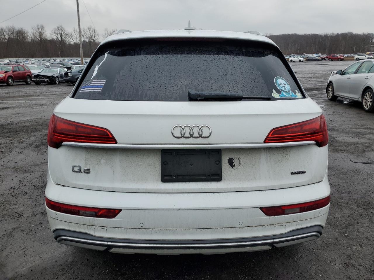 2021 Audi Q5 VIN WA1BAAFY2M2039346 Copart auction photo, front end / side damage thumbnail 6