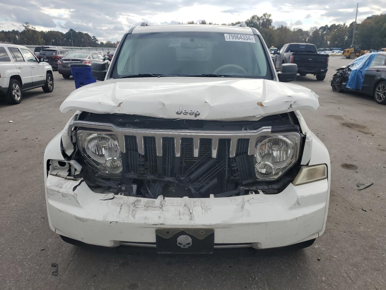 2008 Jeep Liberty (North America) VIN 1J8GN58K18W147870 Copart auction photo, front end damage thumbnail 5