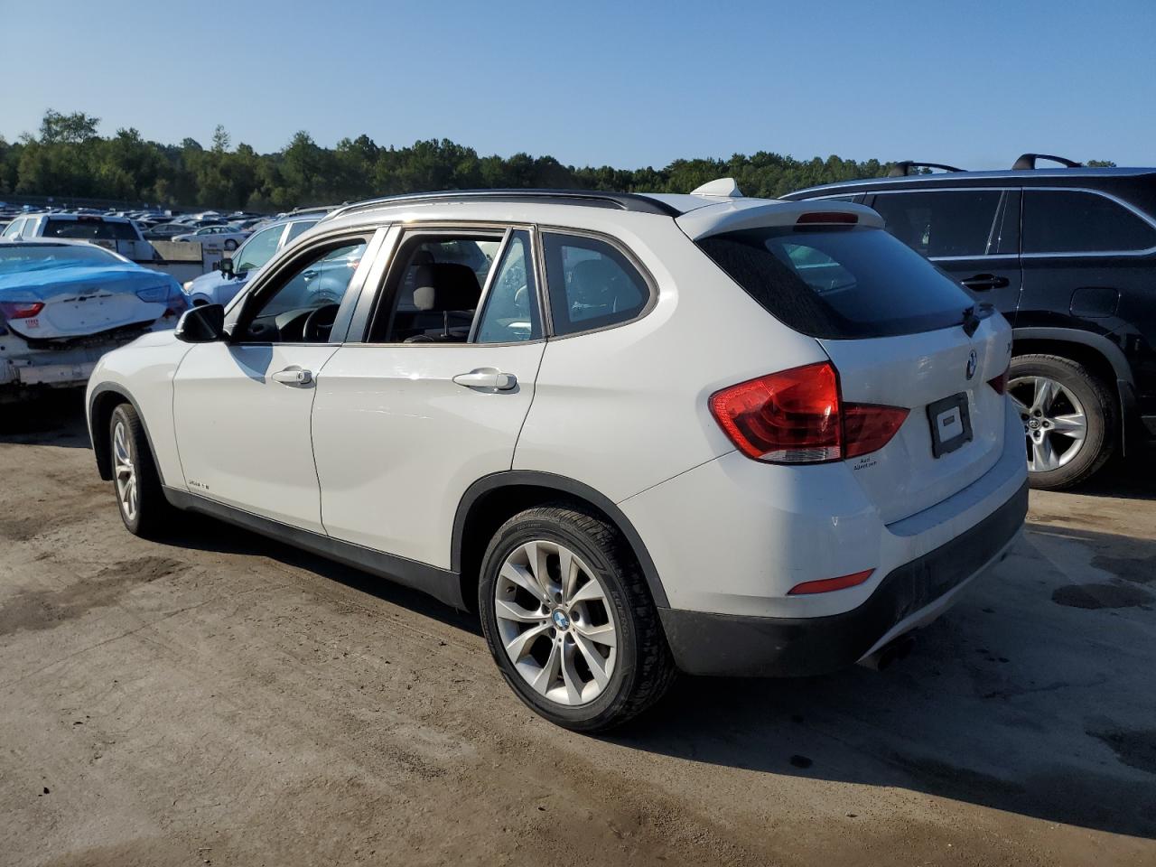 2014 BMW X1 VIN WBAVL1C52EVR94443 Copart auction photo, water/flood / minor dent/scratches damage thumbnail 2