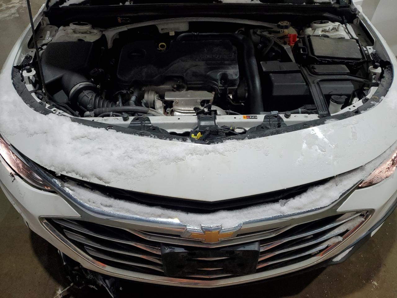 2022 Chevrolet Malibu VIN 1G1ZD5ST4NF163442 Copart auction photo, front end / side damage thumbnail 11