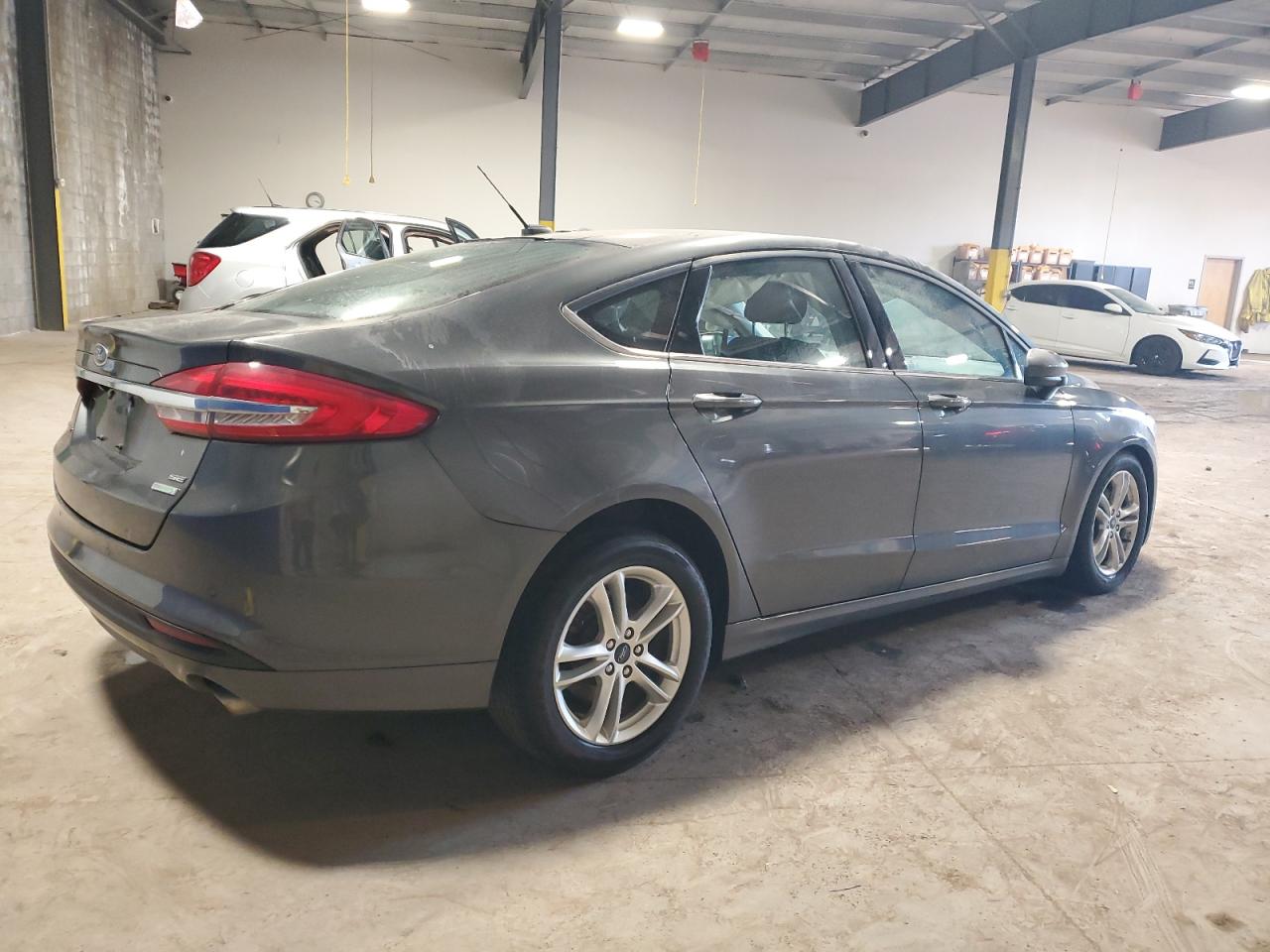 2018 Ford Fusion VIN 3FA6P0HD9JR222668 Copart auction photo, front end / side damage thumbnail 3