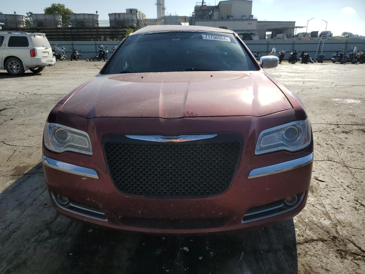 2012 Chrysler 300 VIN 2C3CCAHG6CH225734 Copart auction photo, all over / minor dent/scratches damage thumbnail 5