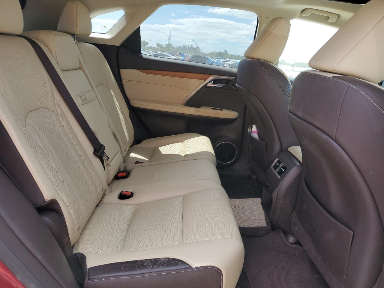2018 Lexus RX VIN 2T2ZZMCA8JC094592 Copart auction photo, water/flood / minor dent/scratches damage thumbnail 11