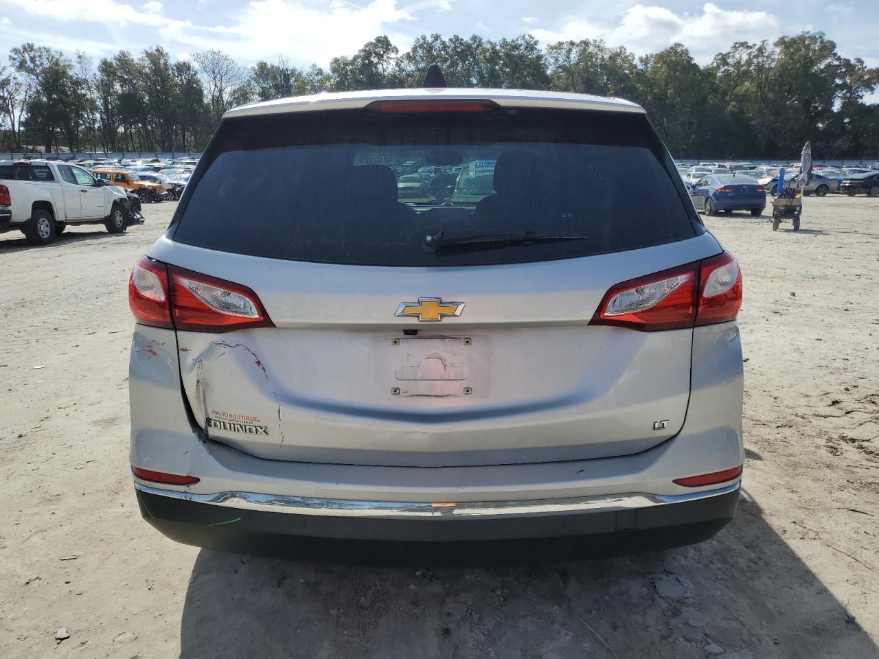 2018 Chevrolet Equinox VIN 3GNAXJEV9JS589612 Copart auction photo, front end / minor dent/scratches damage thumbnail 6