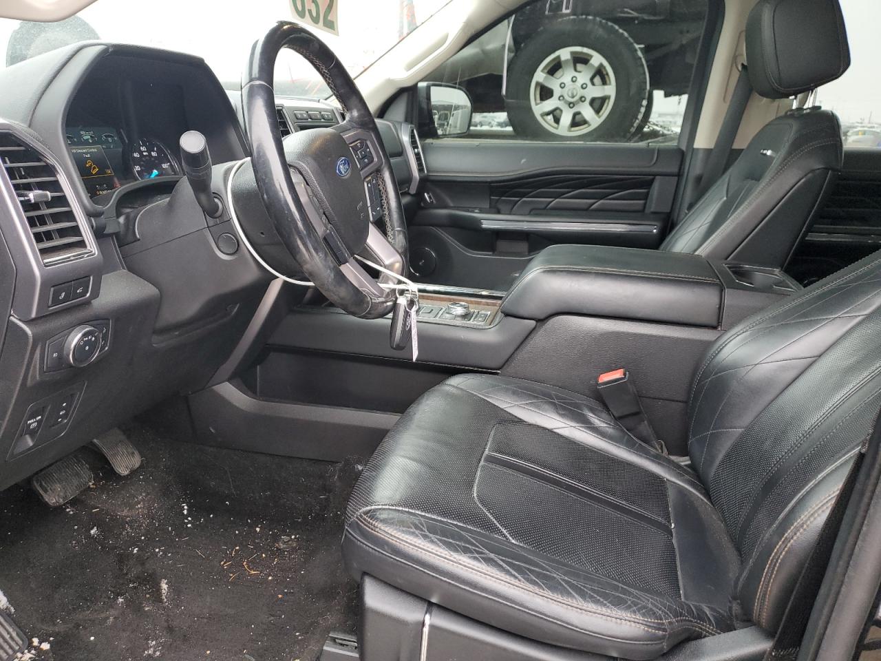 2018 Ford Expedition VIN 1FMJK1MT0JEA08639 Copart auction photo, side / undercarriage damage thumbnail 7