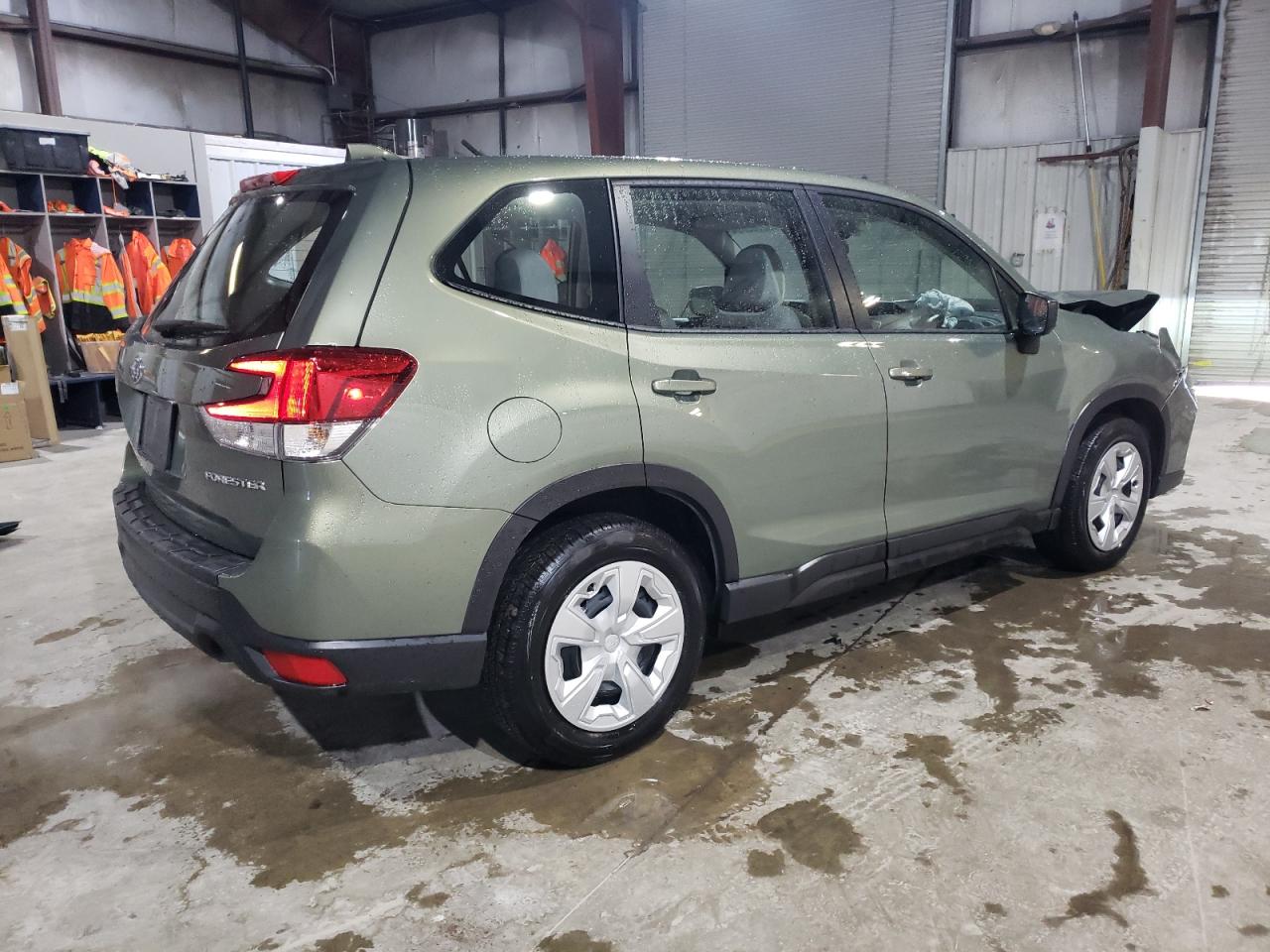 2021 Subaru Forester VIN JF2SKAAC1MH536479 Copart auction photo, front end damage thumbnail 3