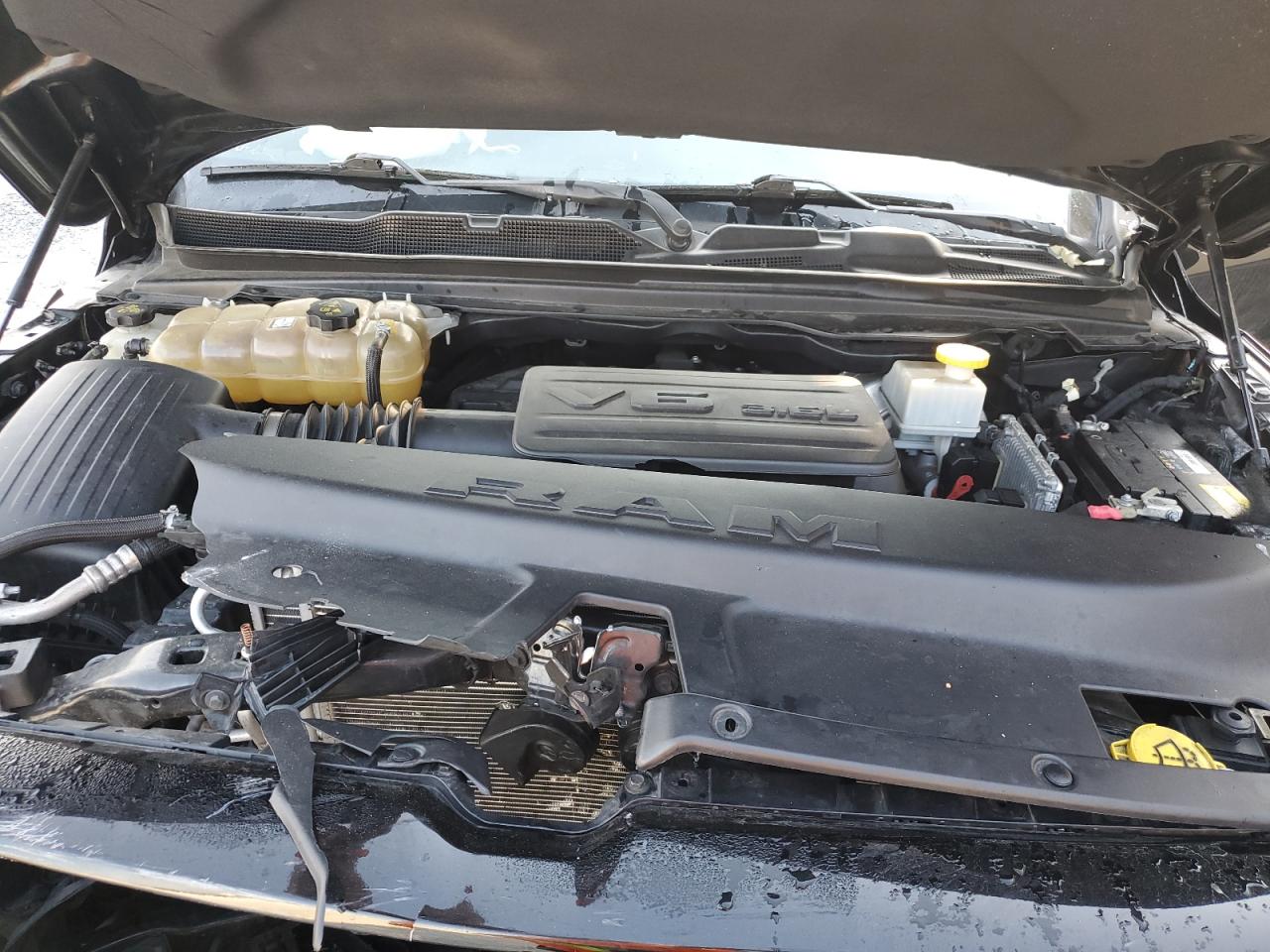 2020 RAM 1500 VIN 1C6RREFG2LN338139 Copart auction photo, front end / undercarriage damage thumbnail 12