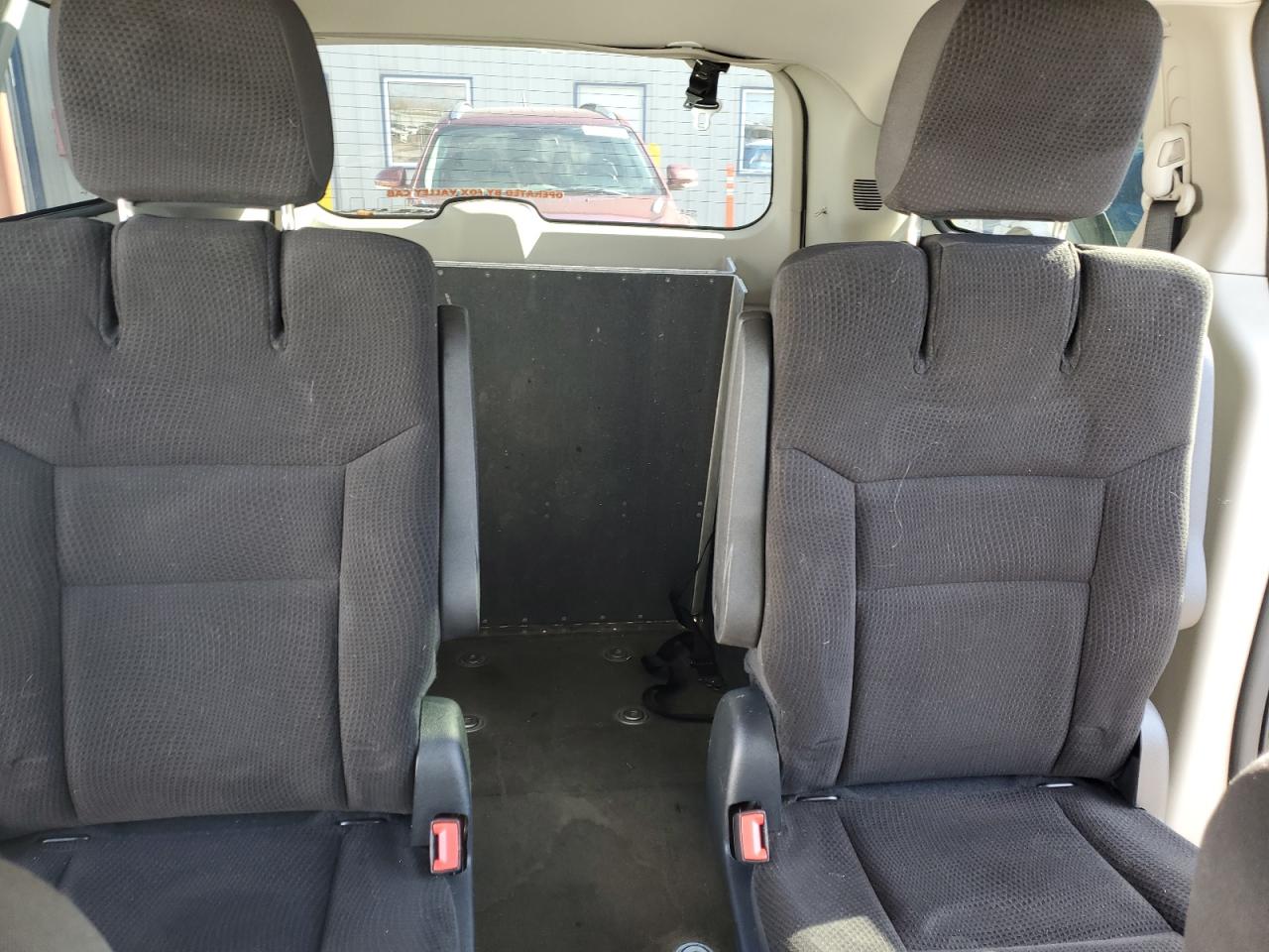 2019 Dodge Caravan VIN 2C4RDGBG4KR664986 Copart auction photo, water/flood damage thumbnail 10