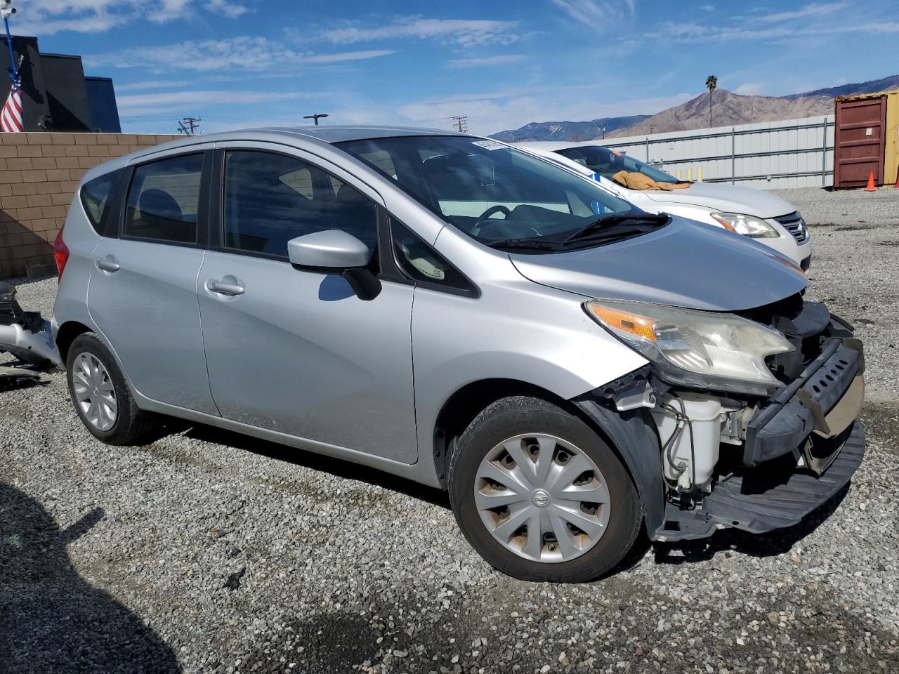 2016 Nissan Versa VIN 3N1CE2CP8GL367702 Copart auction photo, front end / side damage thumbnail 4