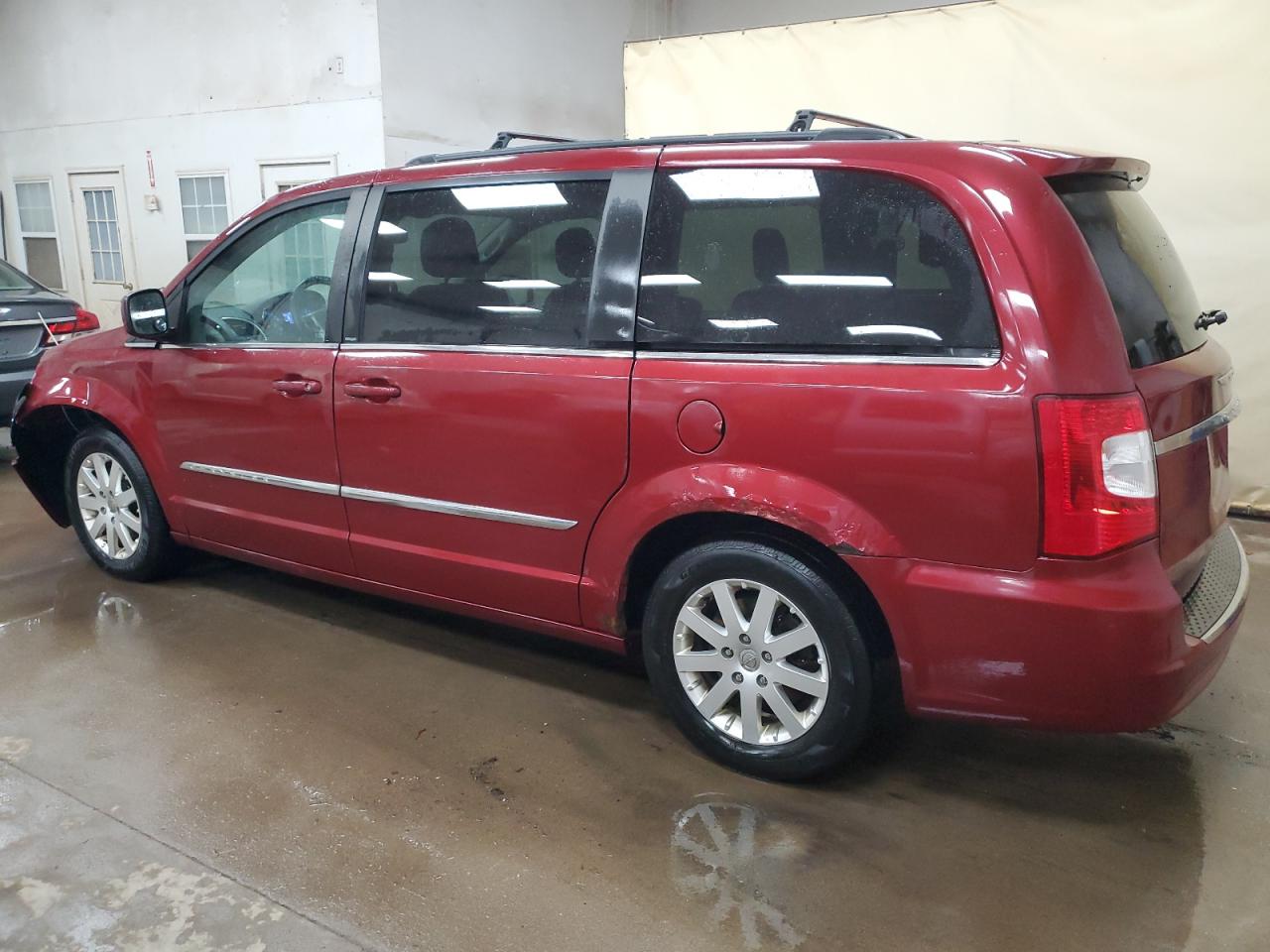 2013 Chrysler Town & Country VIN 2C4RC1BG0DR539874 Copart auction photo, front end / side damage thumbnail 2