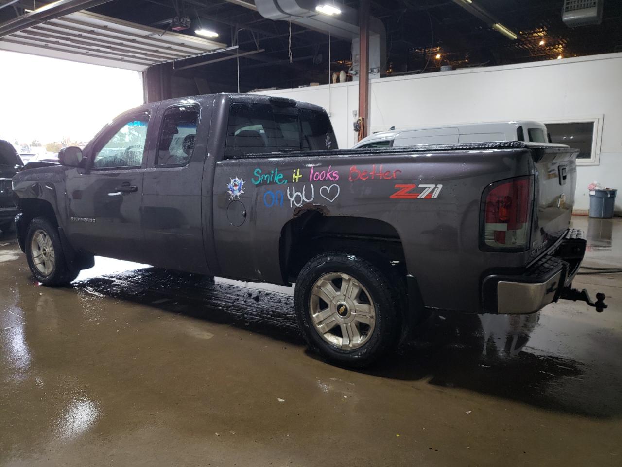 2010 Chevrolet Silverado VIN 1GCSKSE39AZ120572 Copart auction photo, front end damage thumbnail 2
