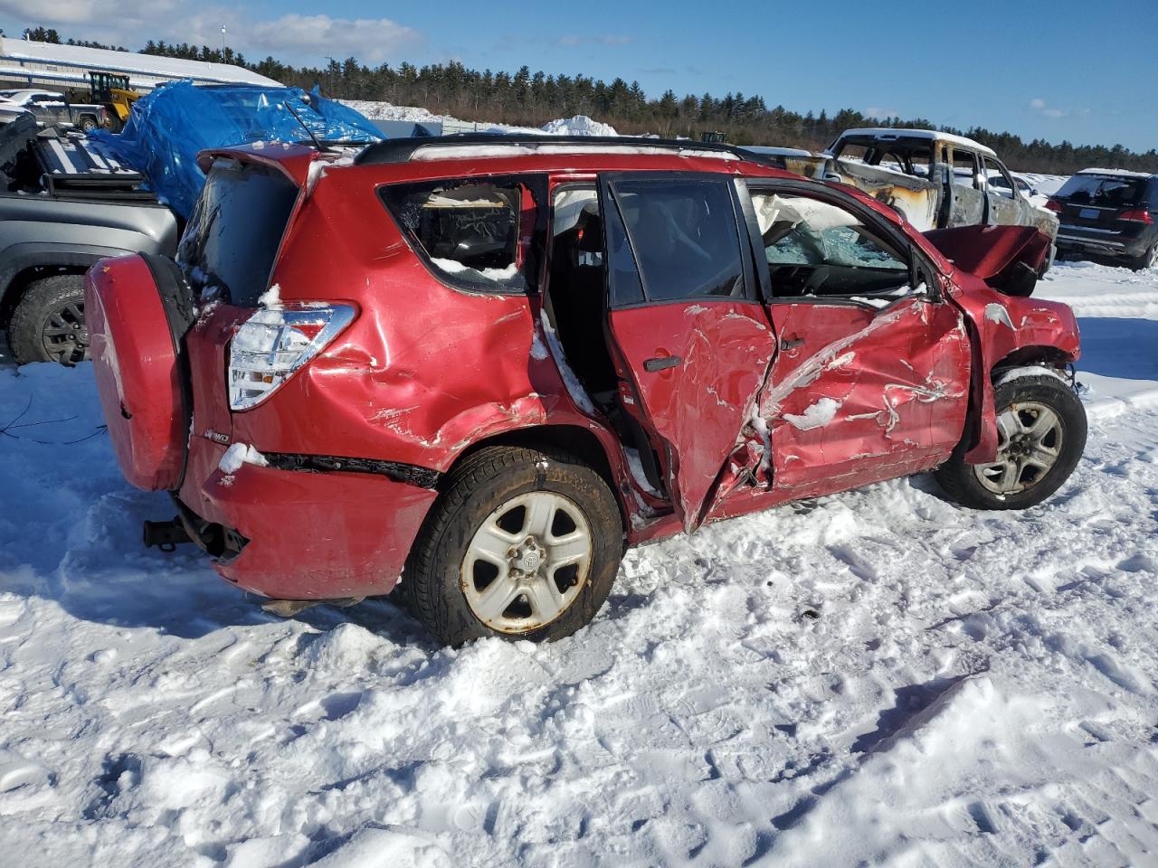2011 Toyota RAV 4 VIN JTMBF4DV6B5042425 Copart auction photo, all over damage thumbnail 3