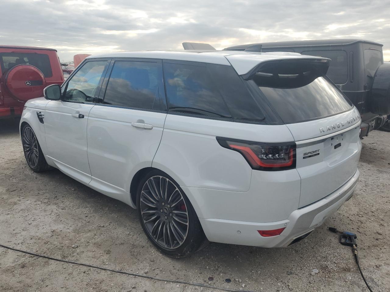 2022 Land Rover Range Rover VIN SALWV2SEXNA236083 Copart auction photo, water/flood damage thumbnail 2
