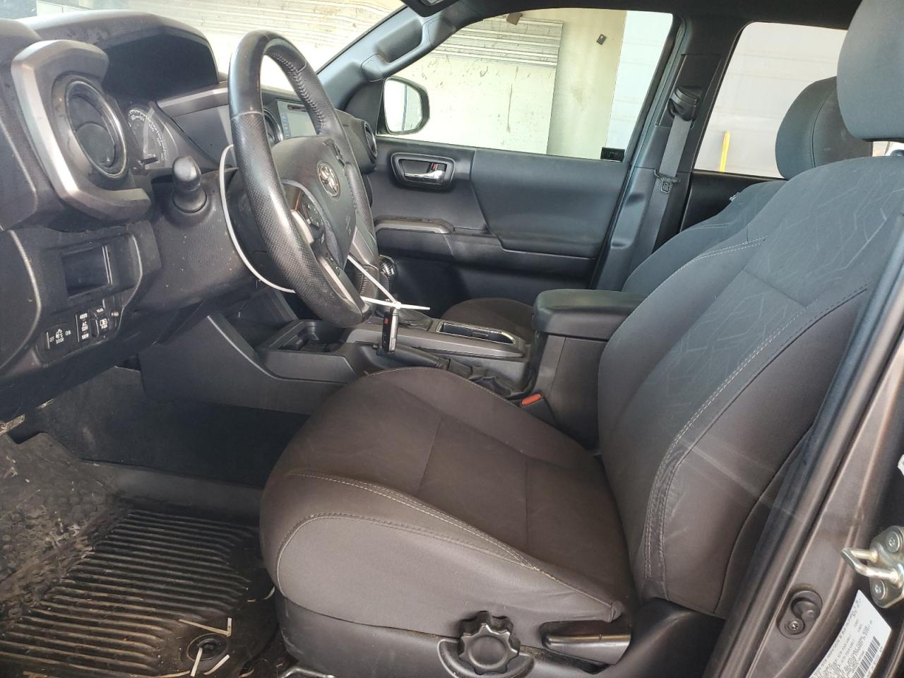 2017 Toyota Tacoma VIN 3TMAZ5CN6HM038193 Copart auction photo, rear end damage thumbnail 7