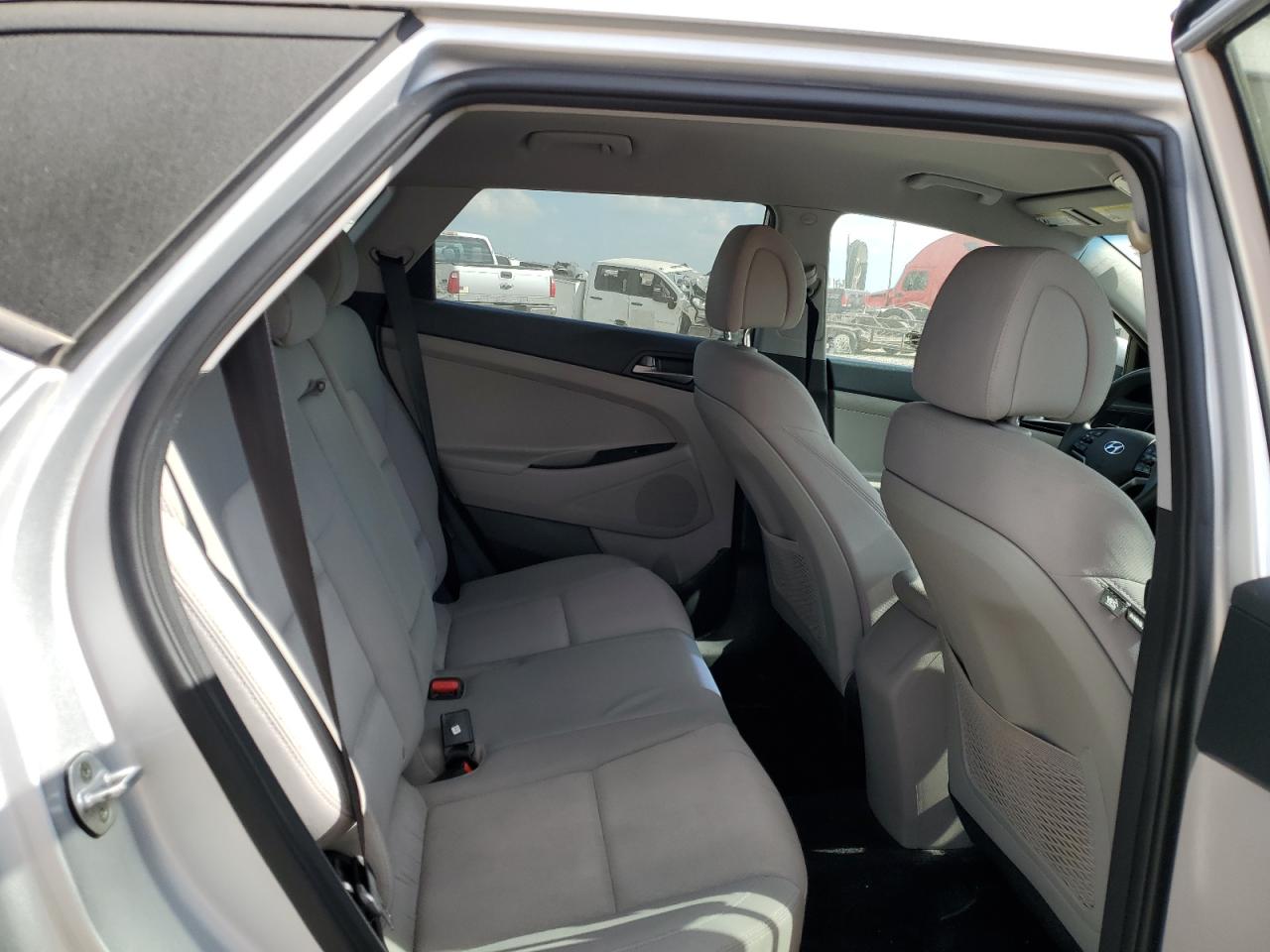 2018 Hyundai Tucson VIN KM8J33A45JU674908 Copart auction photo, front end damage thumbnail 11