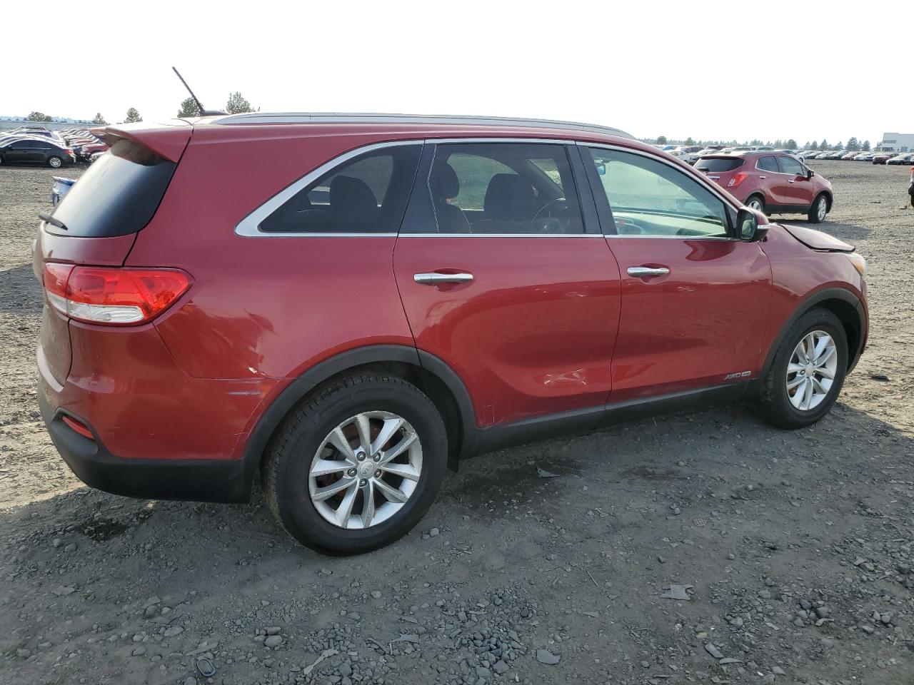 2017 KIA Sorento VIN 5XYPGDA55HG192680 Copart auction photo, side / rear end damage thumbnail 3