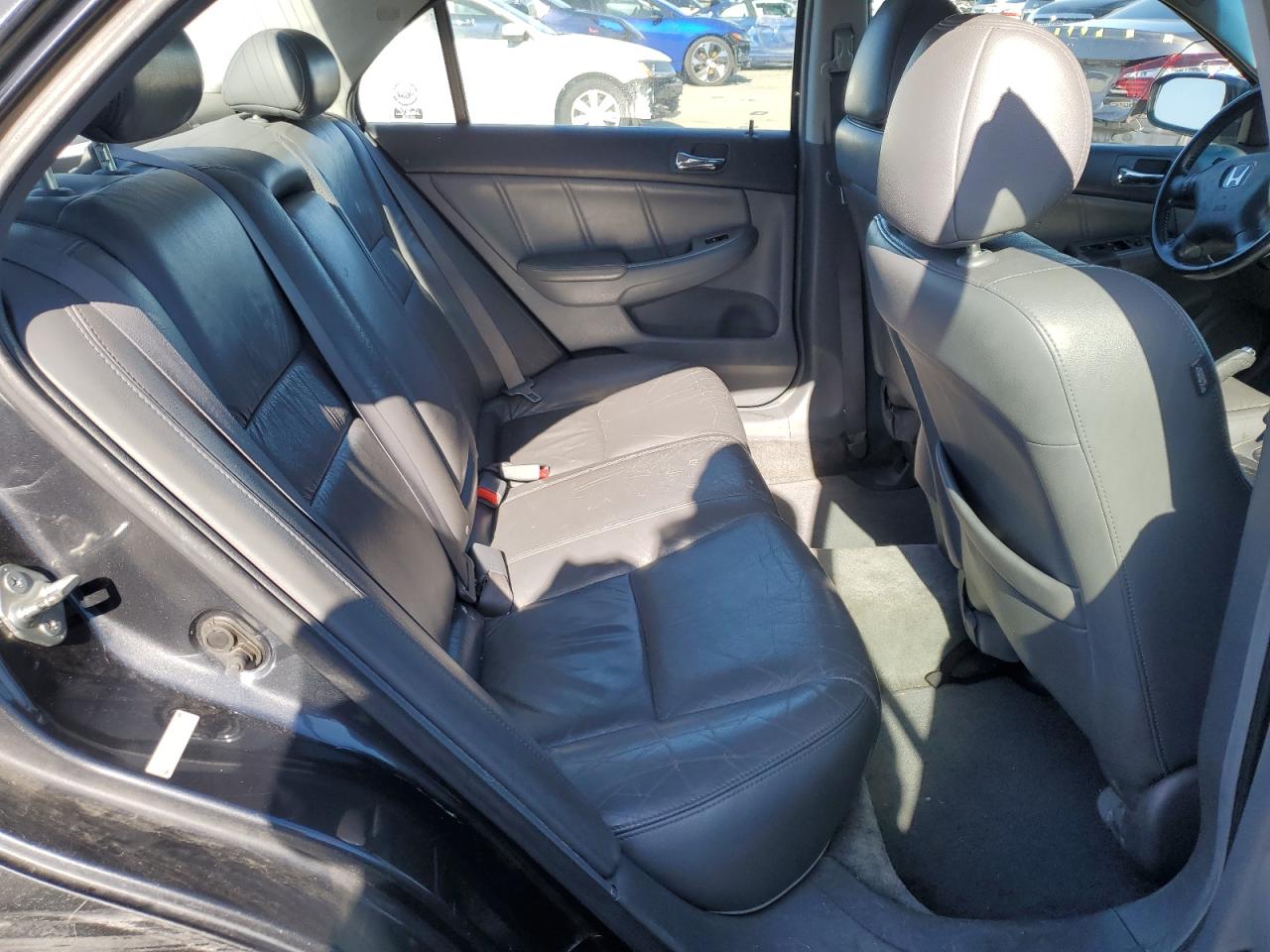2005 Honda Accord VIN 1HGCM66555A003812 Copart auction photo, side damage thumbnail 10