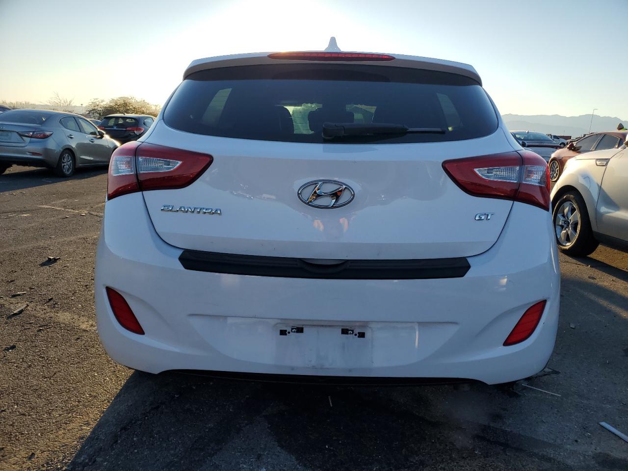 2015 Hyundai Elantra VIN KMHD35LH8FU238571 Copart auction photo, front end damage thumbnail 6