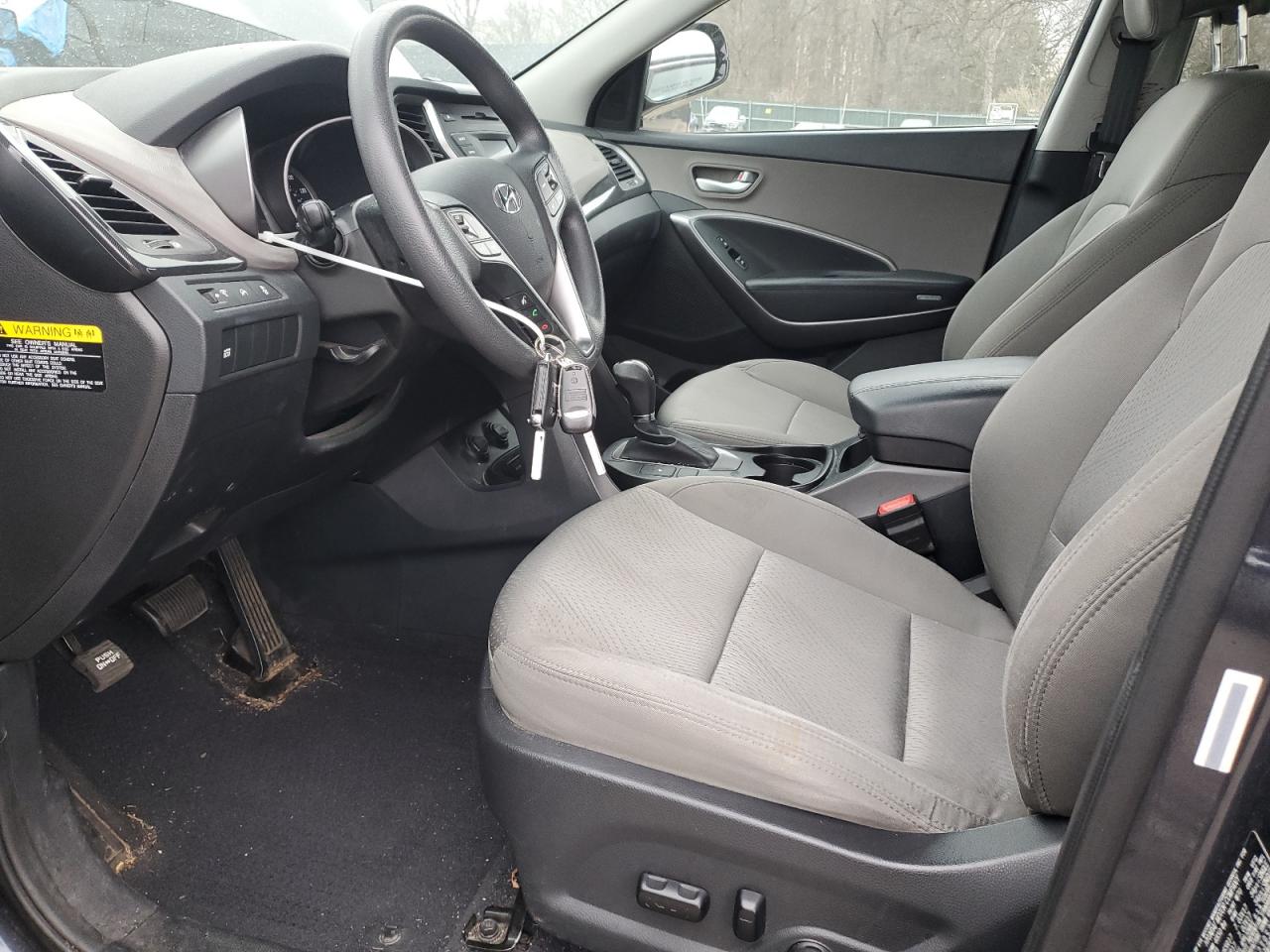 2015 Hyundai Santa Fe VIN 5XYZU3LB2FG239529 Copart auction photo, front end damage thumbnail 7