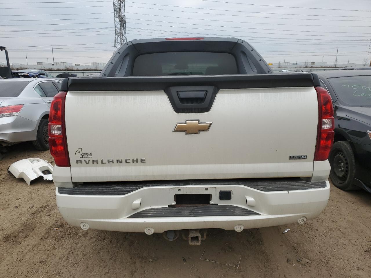 2009 Chevrolet Avalanche VIN 3GNFK32099G272355 Copart auction photo, front end damage thumbnail 6